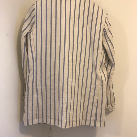 Striped Blazer - Picture 2 of 3